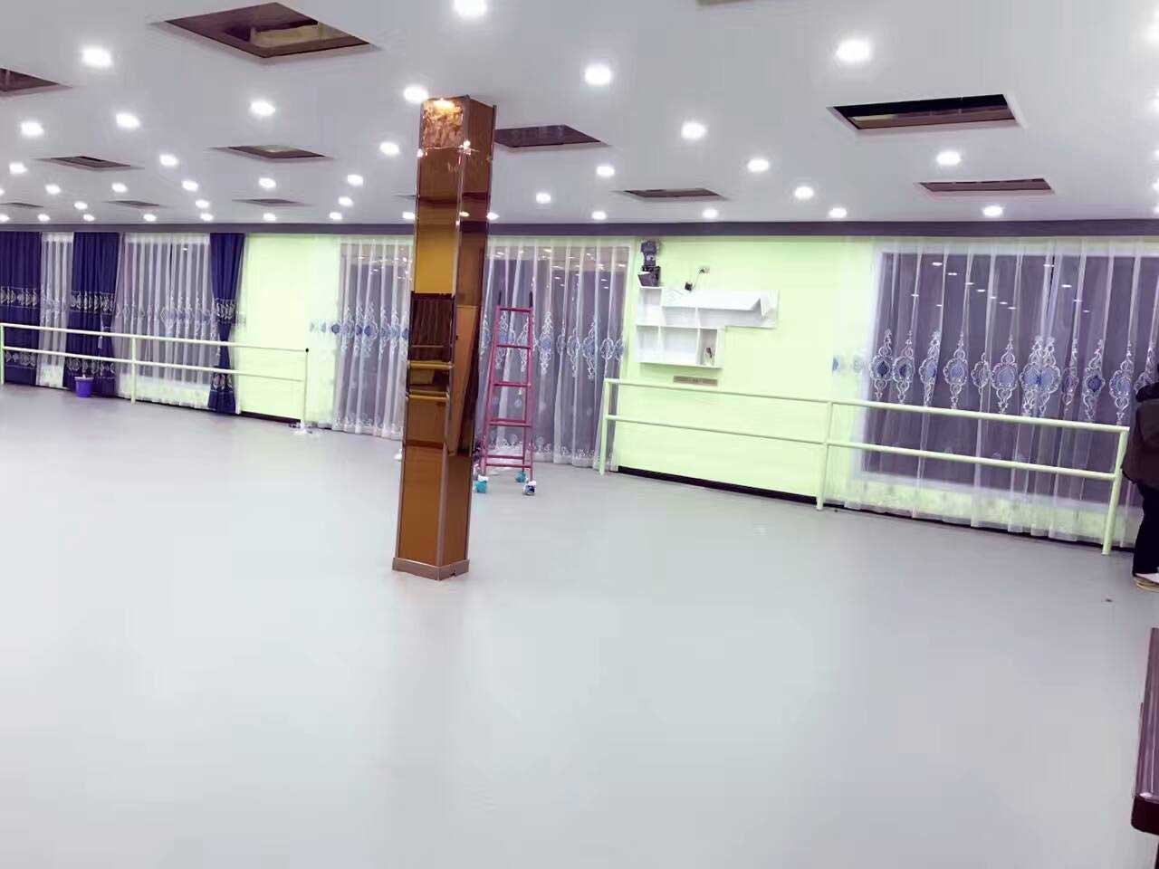 舞者牌舞臺地膠的優勢有哪些？