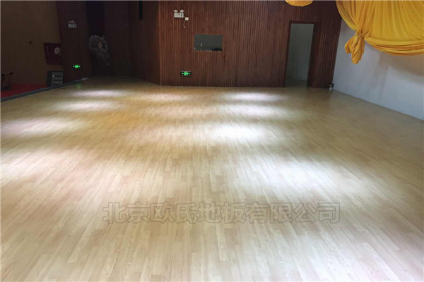 舞臺地膠