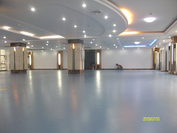pvc地板廠家