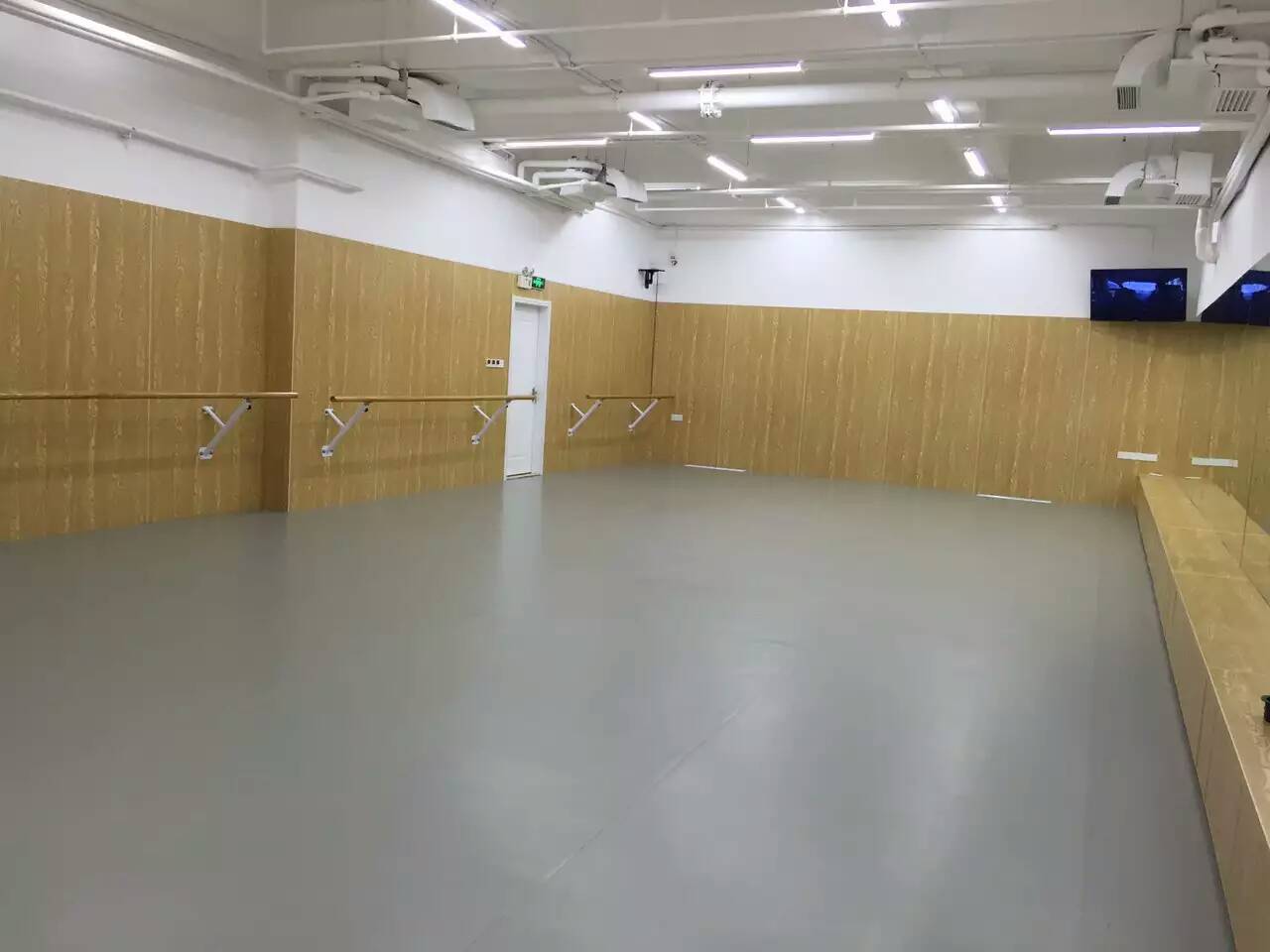 舞蹈地膠,舞蹈室地膠